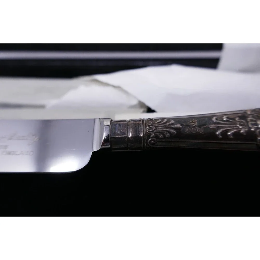 Harrison Brothers Sheffield Silver Handled Queens Pattern Butter Tea Knives